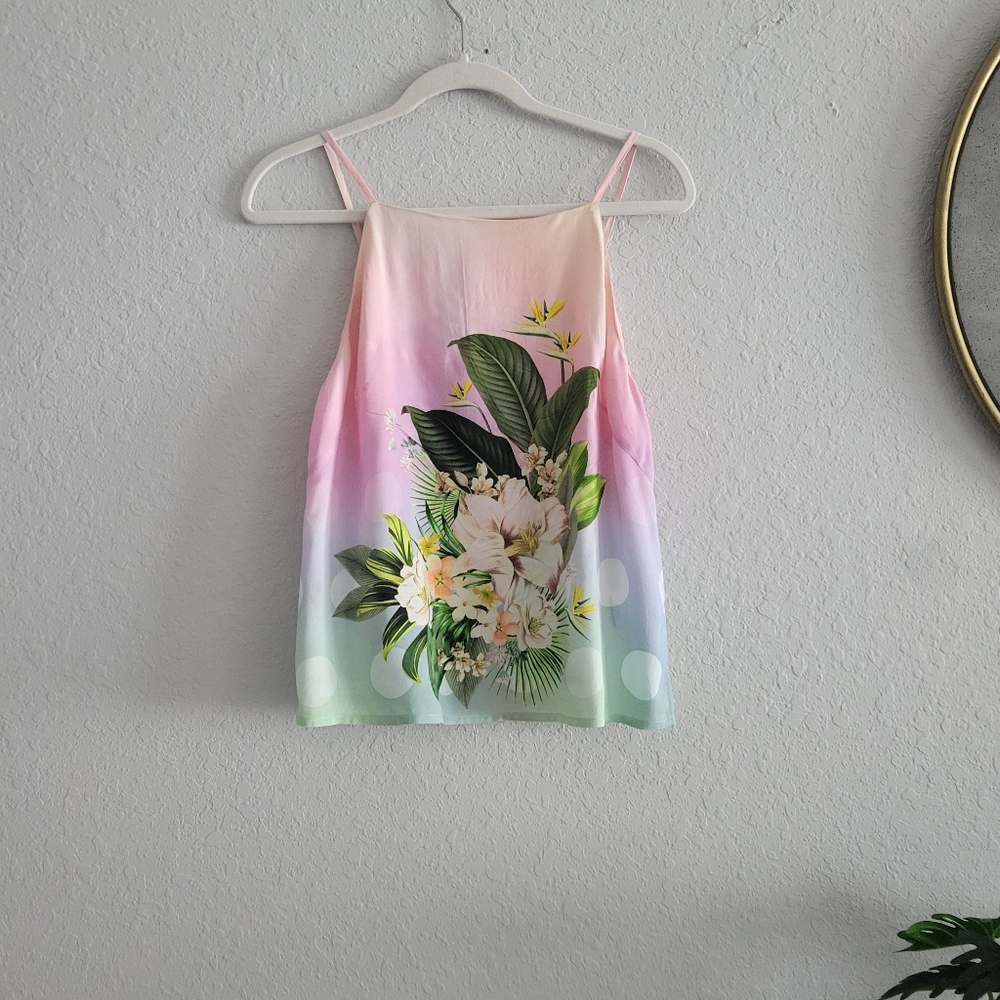 FARM Rio Pink And White Floral Motif Tank Style Flowey Top